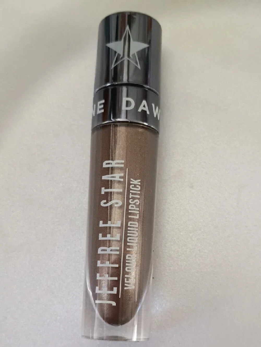 Jeffree Star Velour Liquid Lipstick - Black & White Graphic Packaging